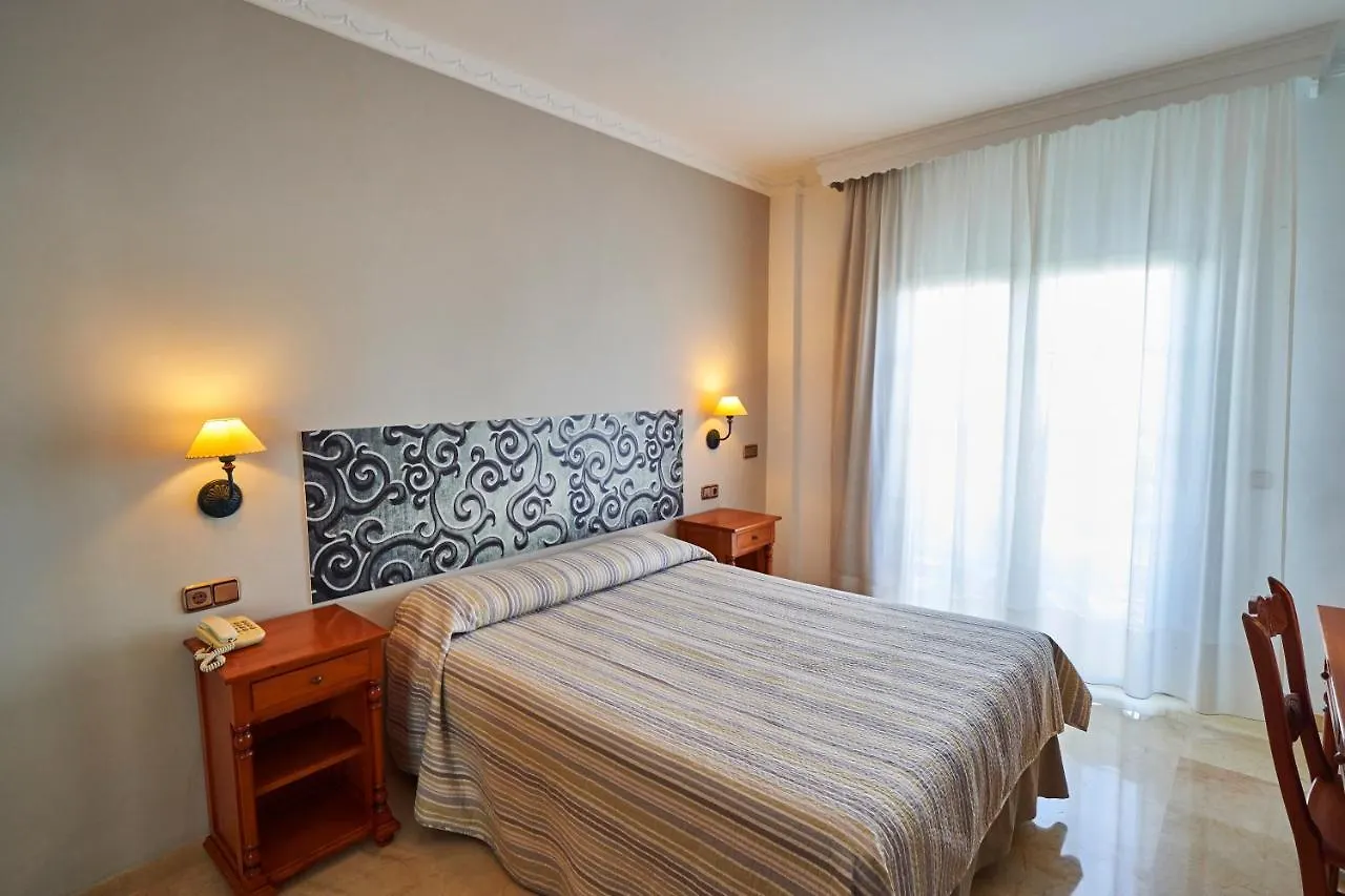 Hotel Bajamar Centro Nerja